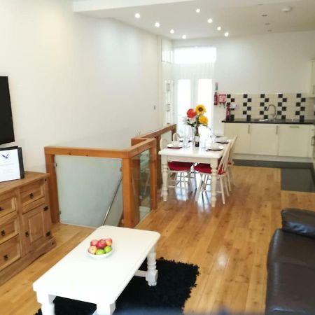 Spacious, Ground Floor, 2 Bedroom Apartment, Uplands, Swansea Esterno foto